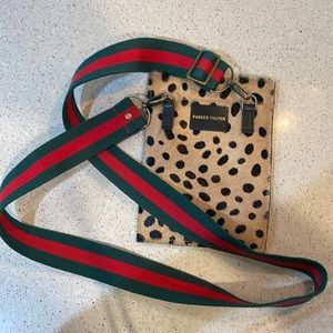 Parker Thatch cross body purse.  Never used. Horsehair.